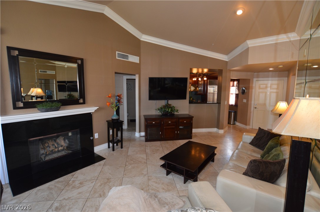 210 Flamingo Road 421