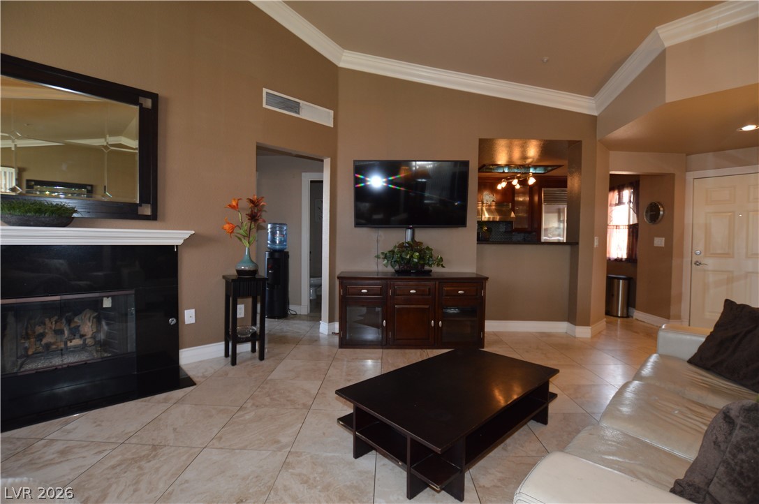 210 Flamingo Road 421