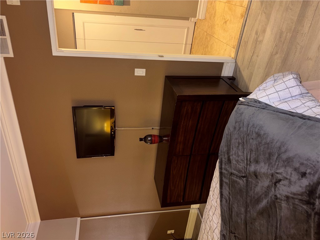 220 FLAMINGO Road 218