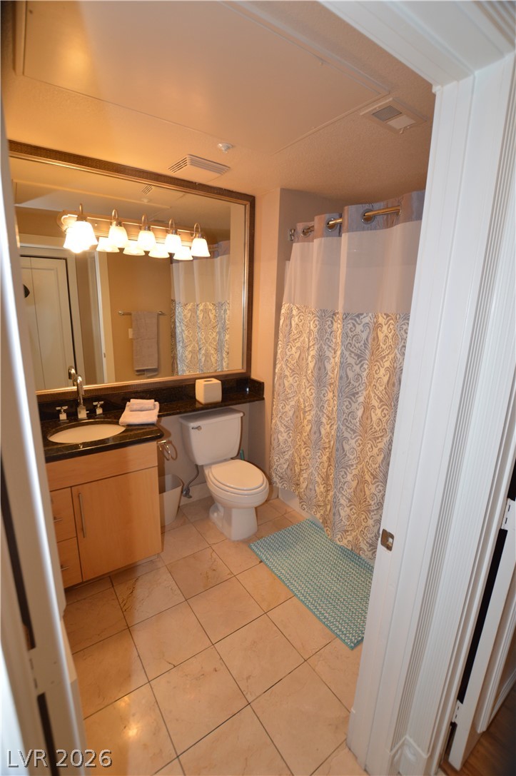 270 FLAMINGO Road 207