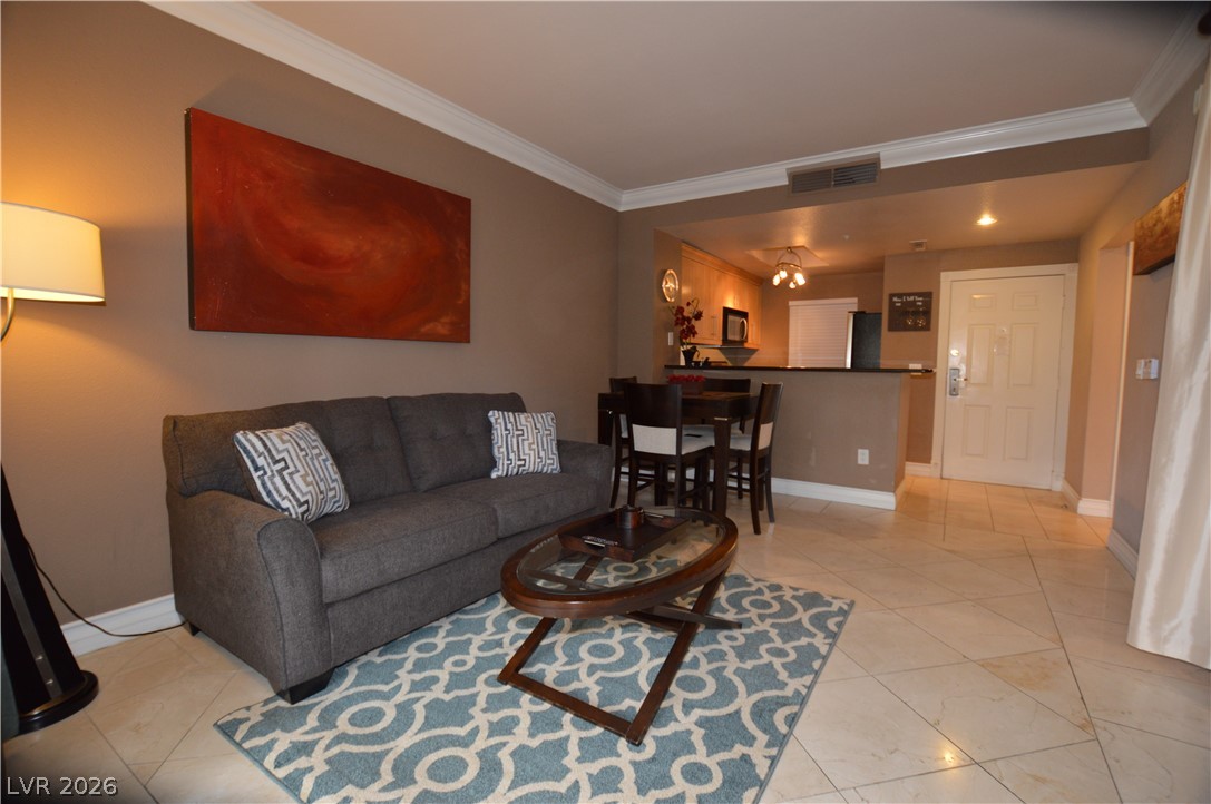 270 FLAMINGO Road 207