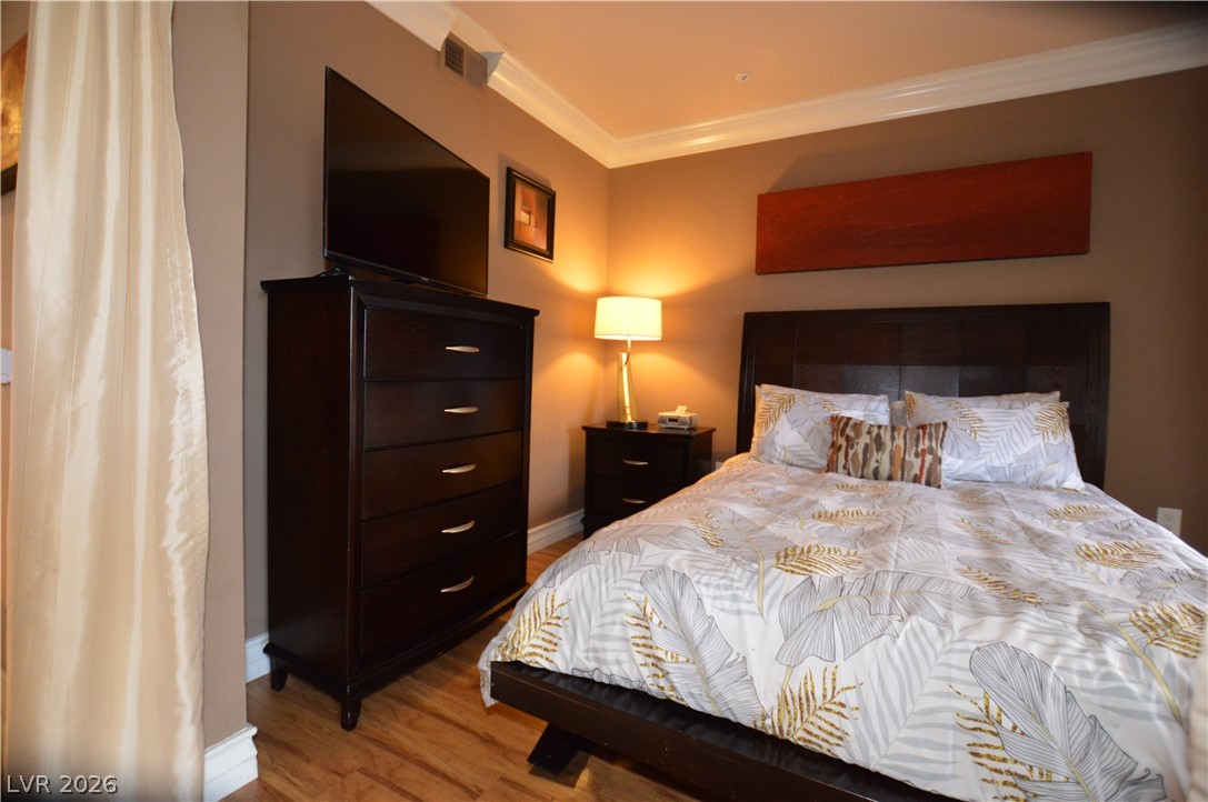 270 FLAMINGO Road 207