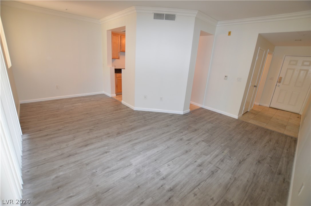270 East Flamingo Road 136