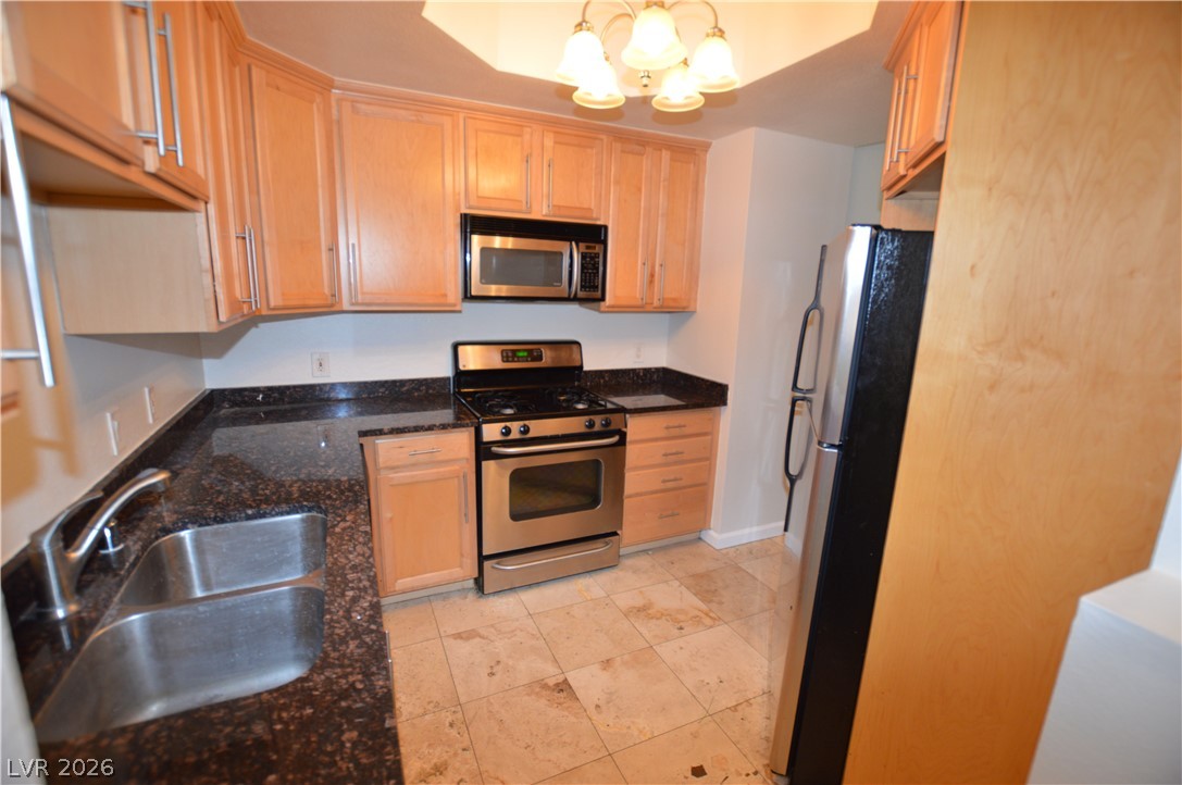 270 East Flamingo Road 136