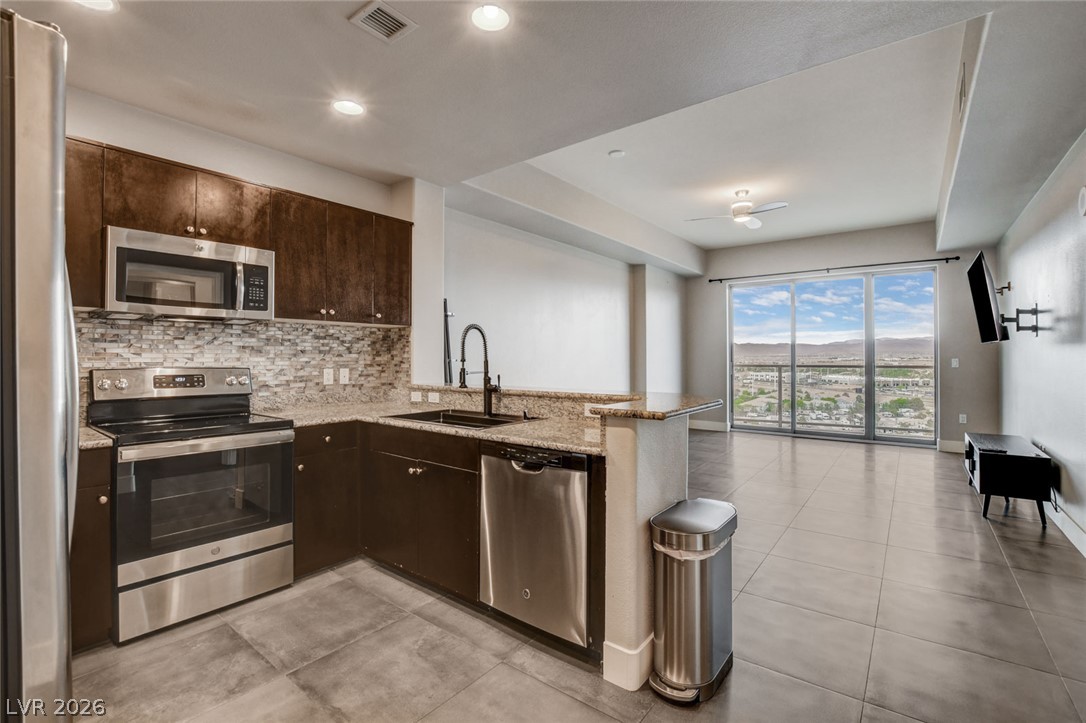 8255 Las Vegas Boulevard 1504