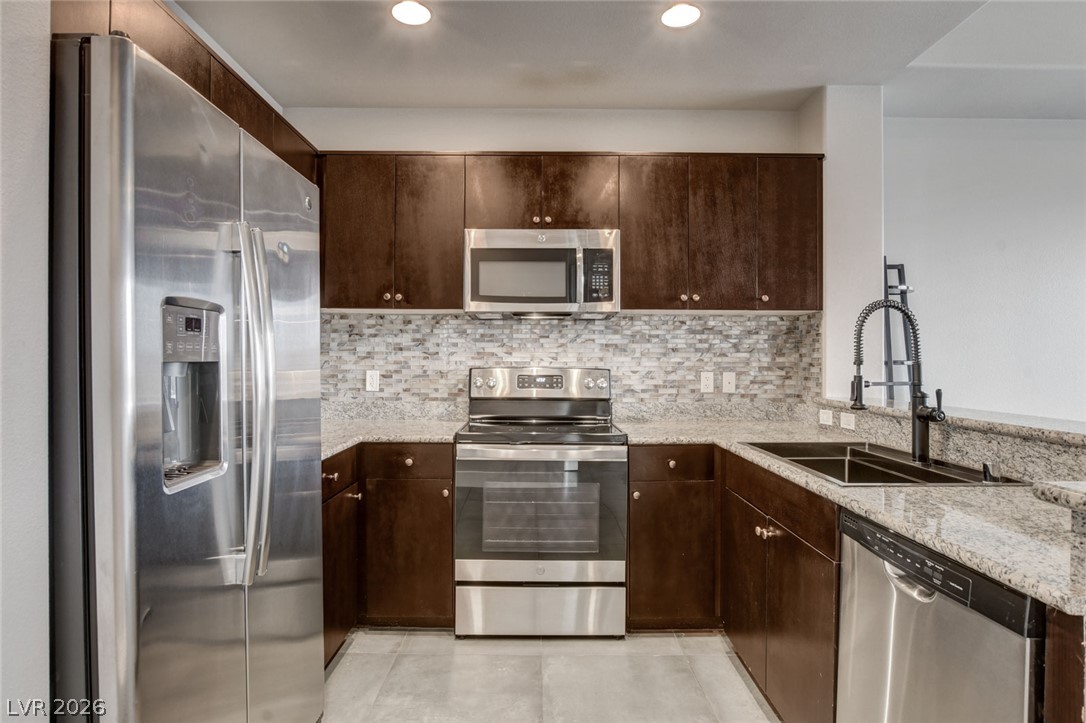 8255 Las Vegas Boulevard 1504