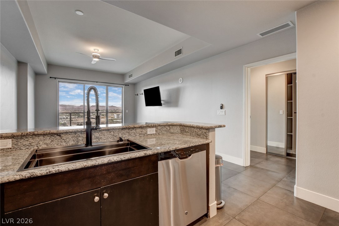 8255 Las Vegas Boulevard 1504