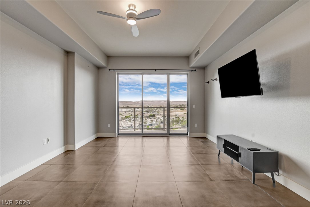 8255 Las Vegas Boulevard 1504
