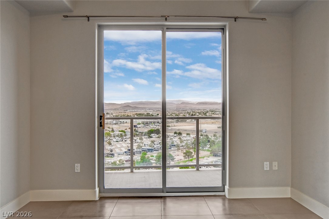 8255 Las Vegas Boulevard 1504