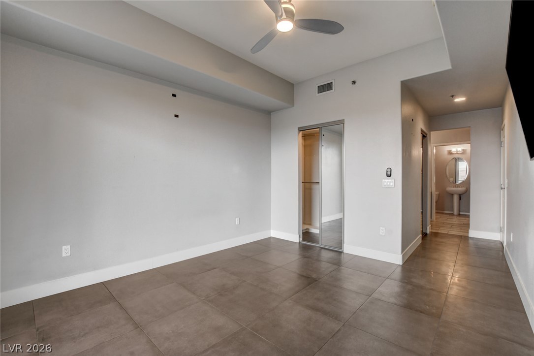 8255 Las Vegas Boulevard 1504