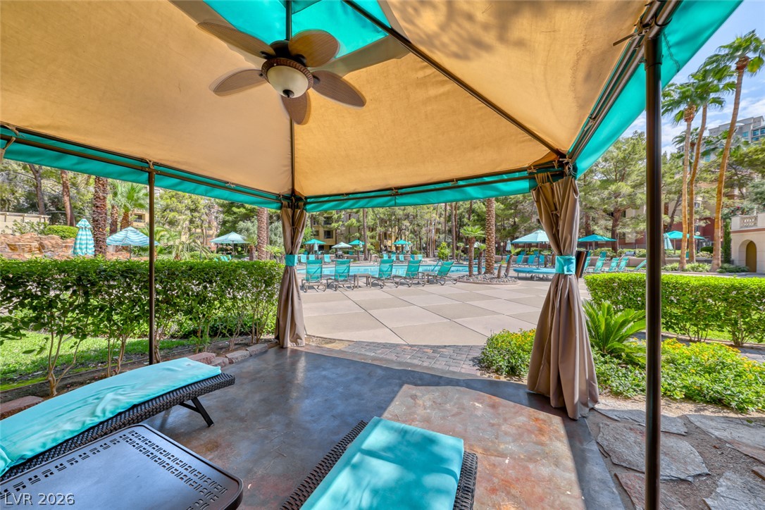 210 East Flamingo Road 112