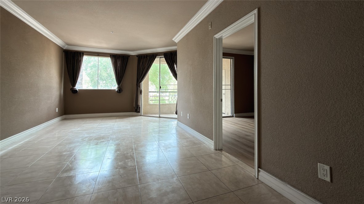 210 East Flamingo Road 112