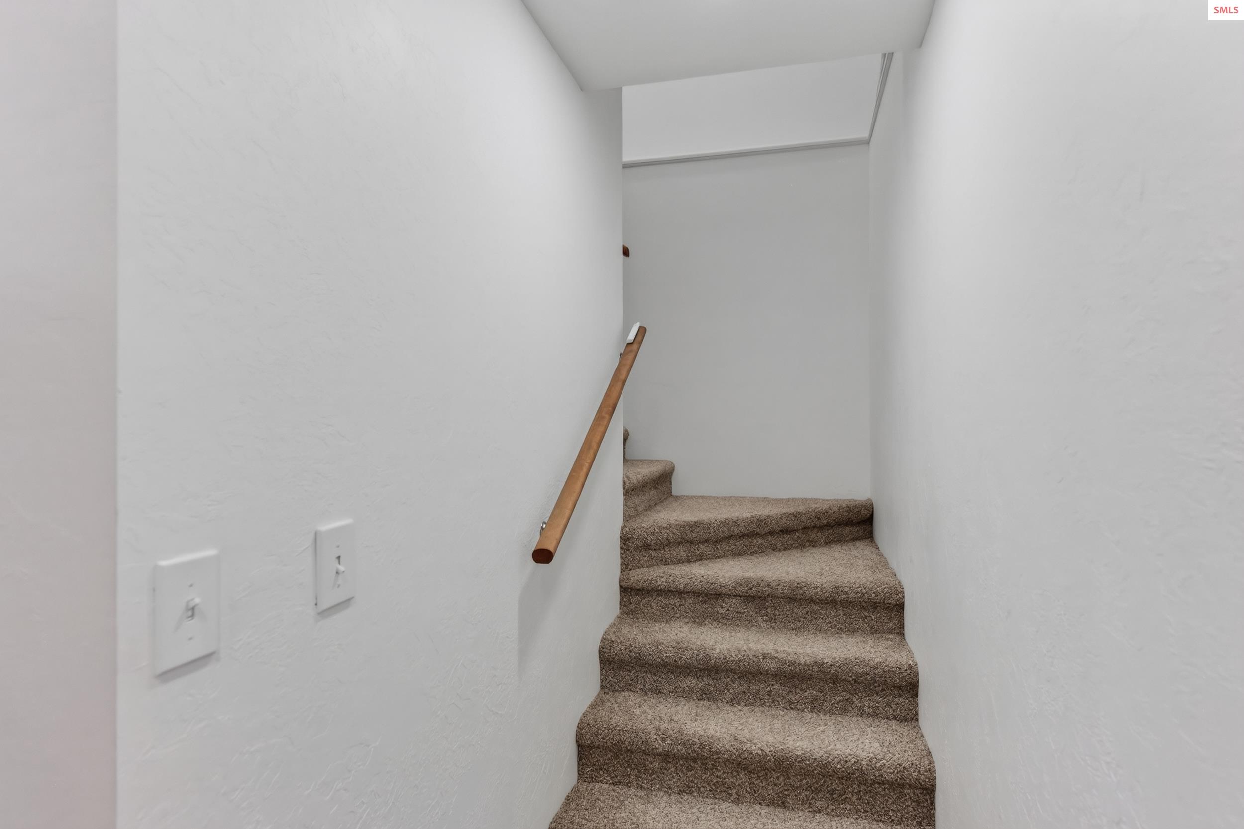 60 Elyon Lane
