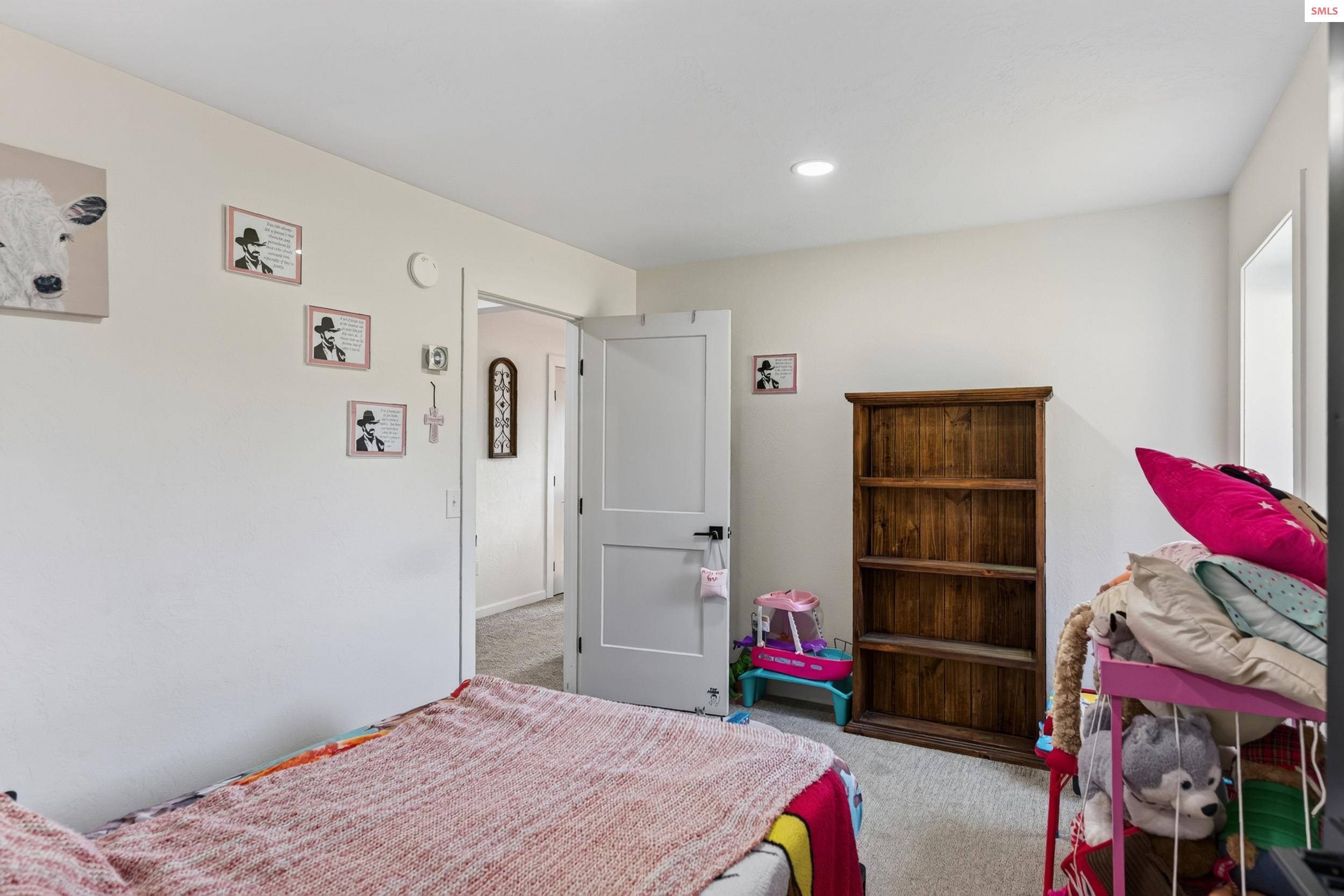 60 Elyon Lane