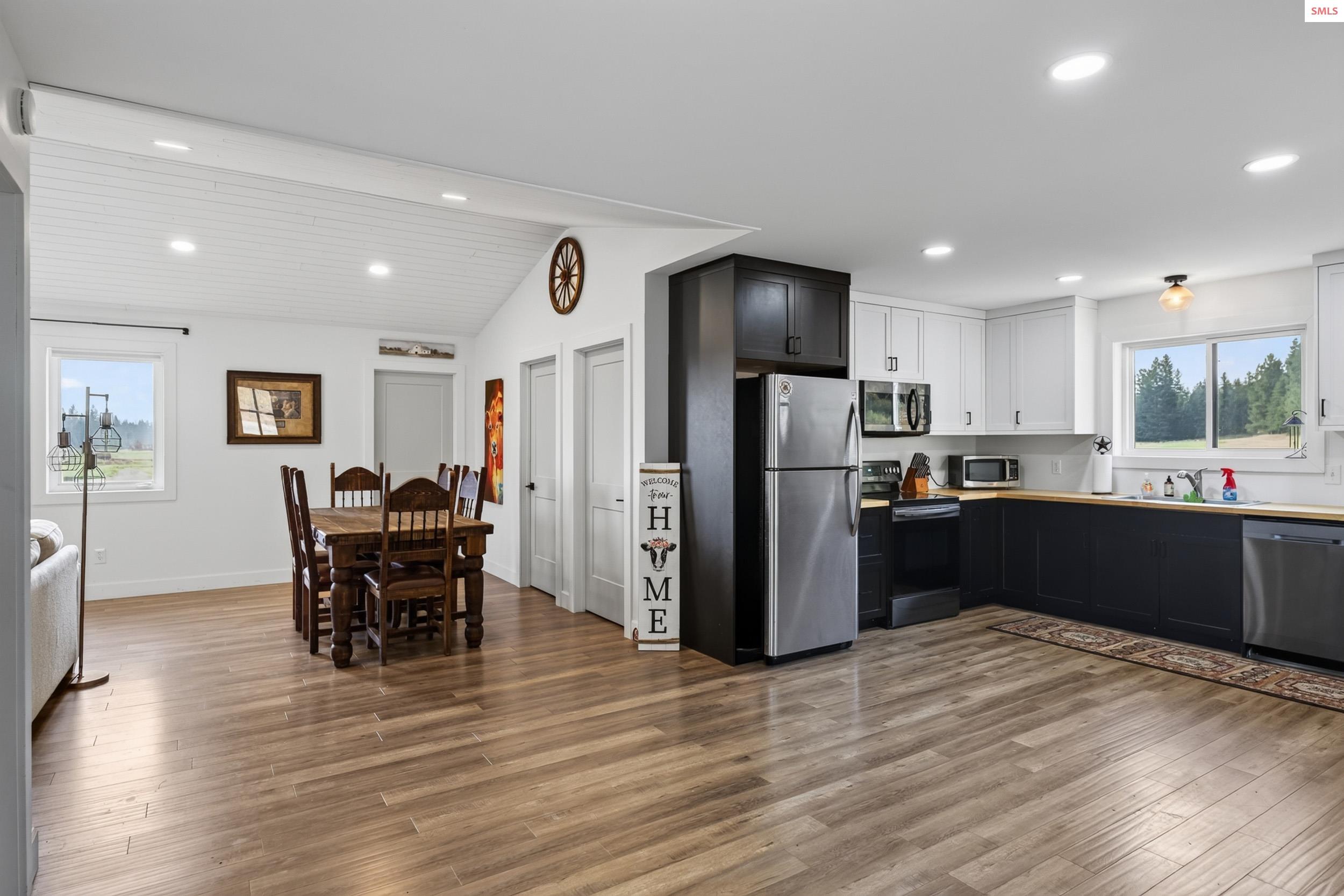 60 Elyon Lane