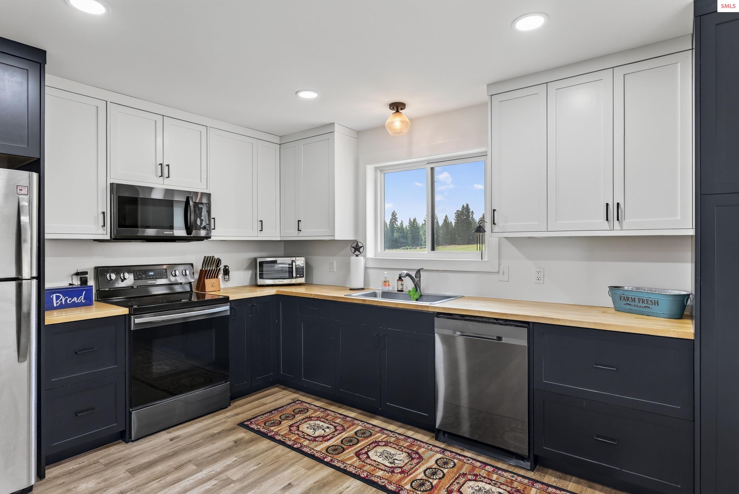 60 Elyon Lane