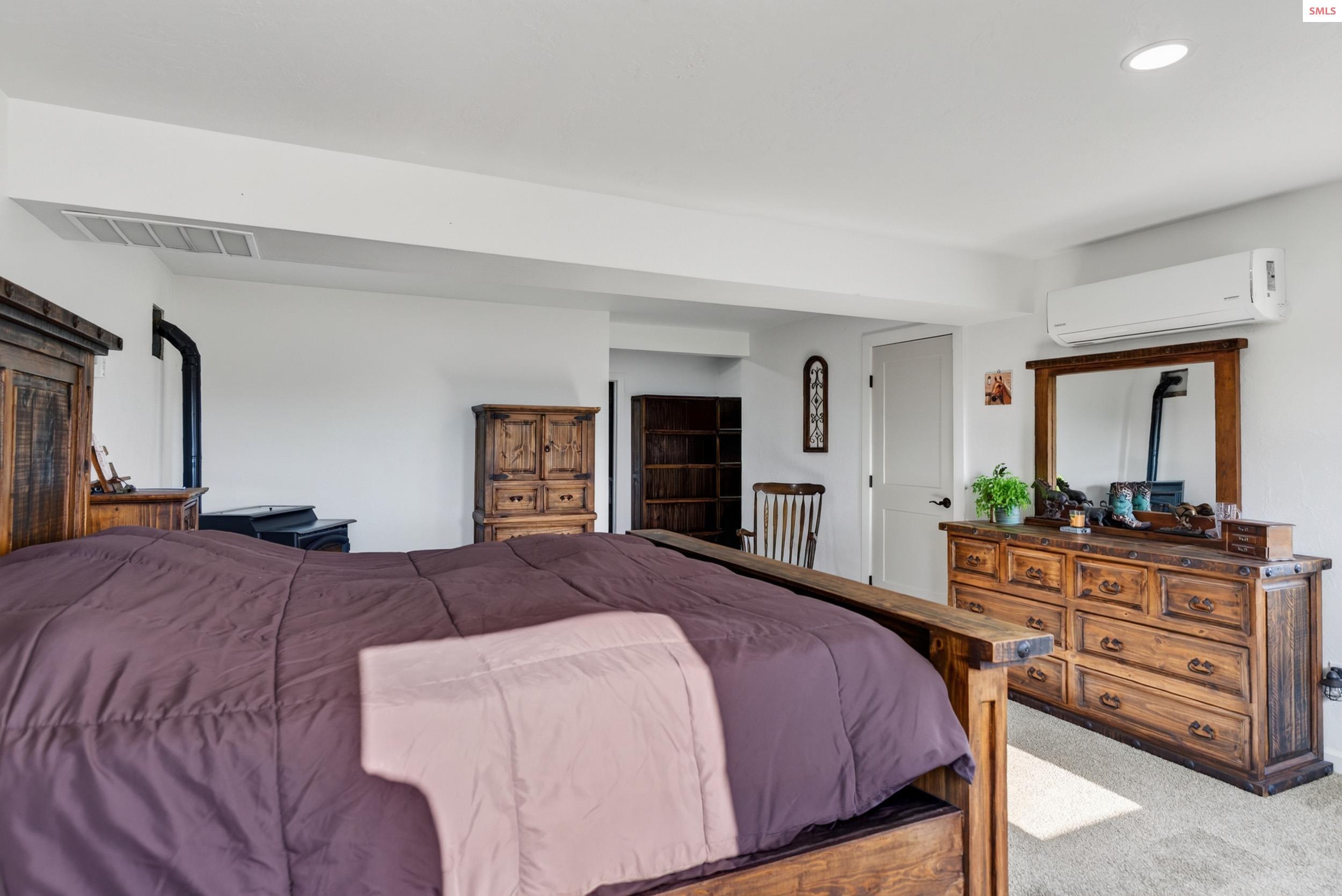 60 Elyon Lane