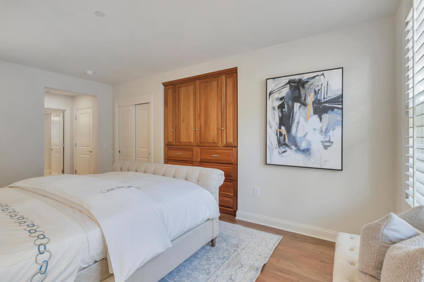 325 Channing AVE 104