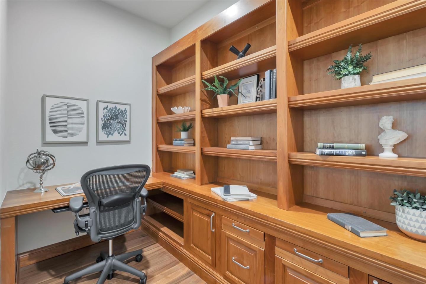325 Channing AVE 104
