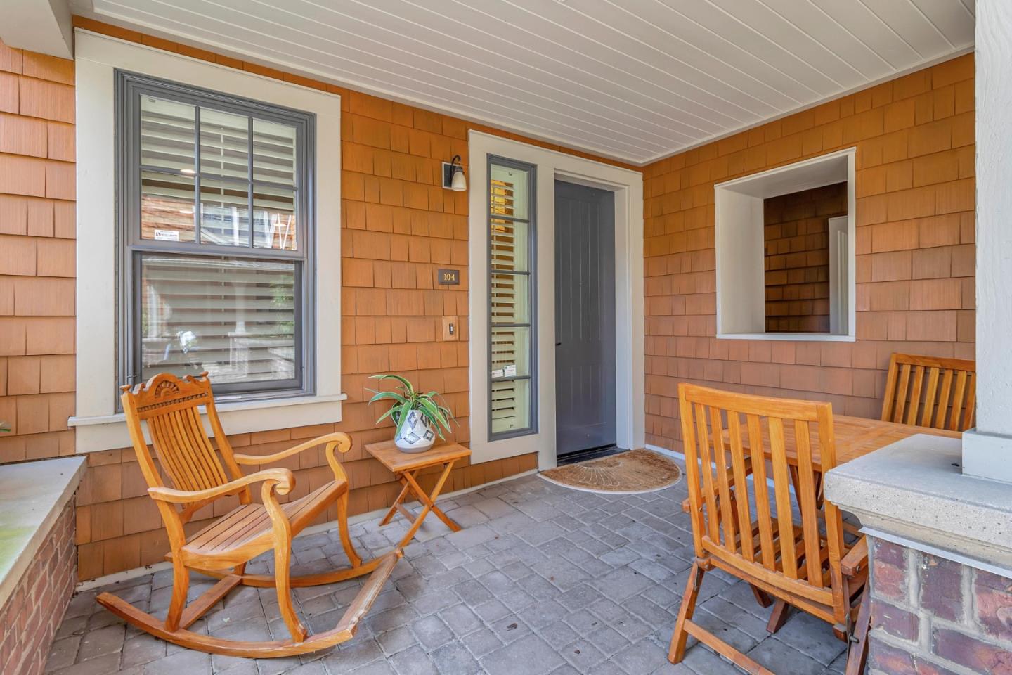 325 Channing AVE 104