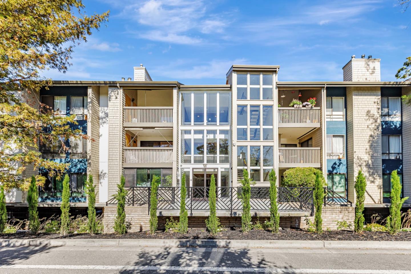 49 Showers Drive W203