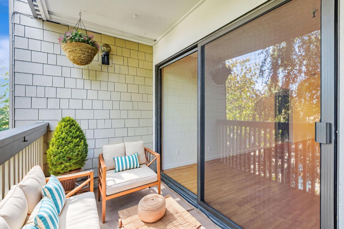 49 Showers Drive W203