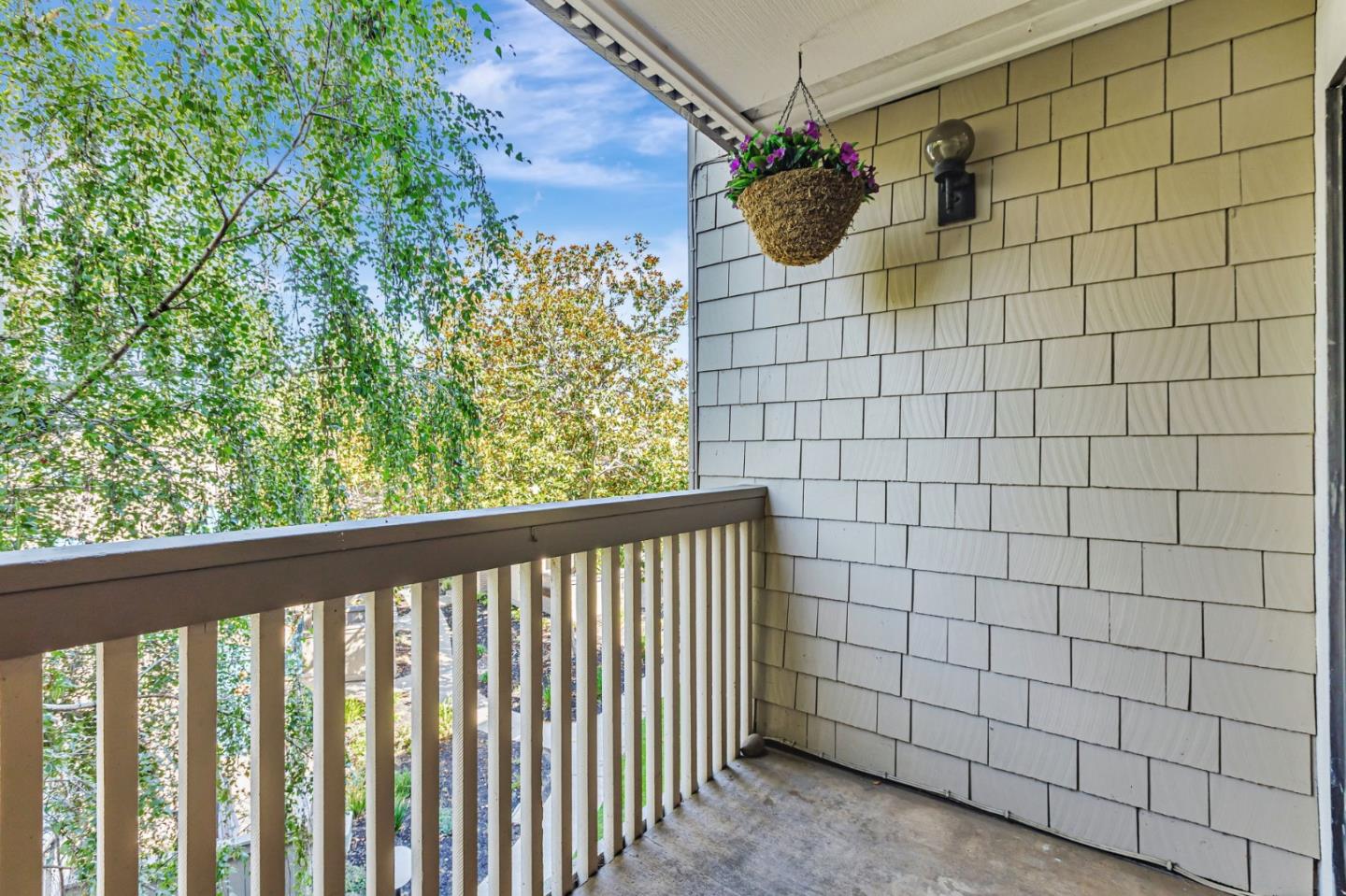 49 Showers Drive W203