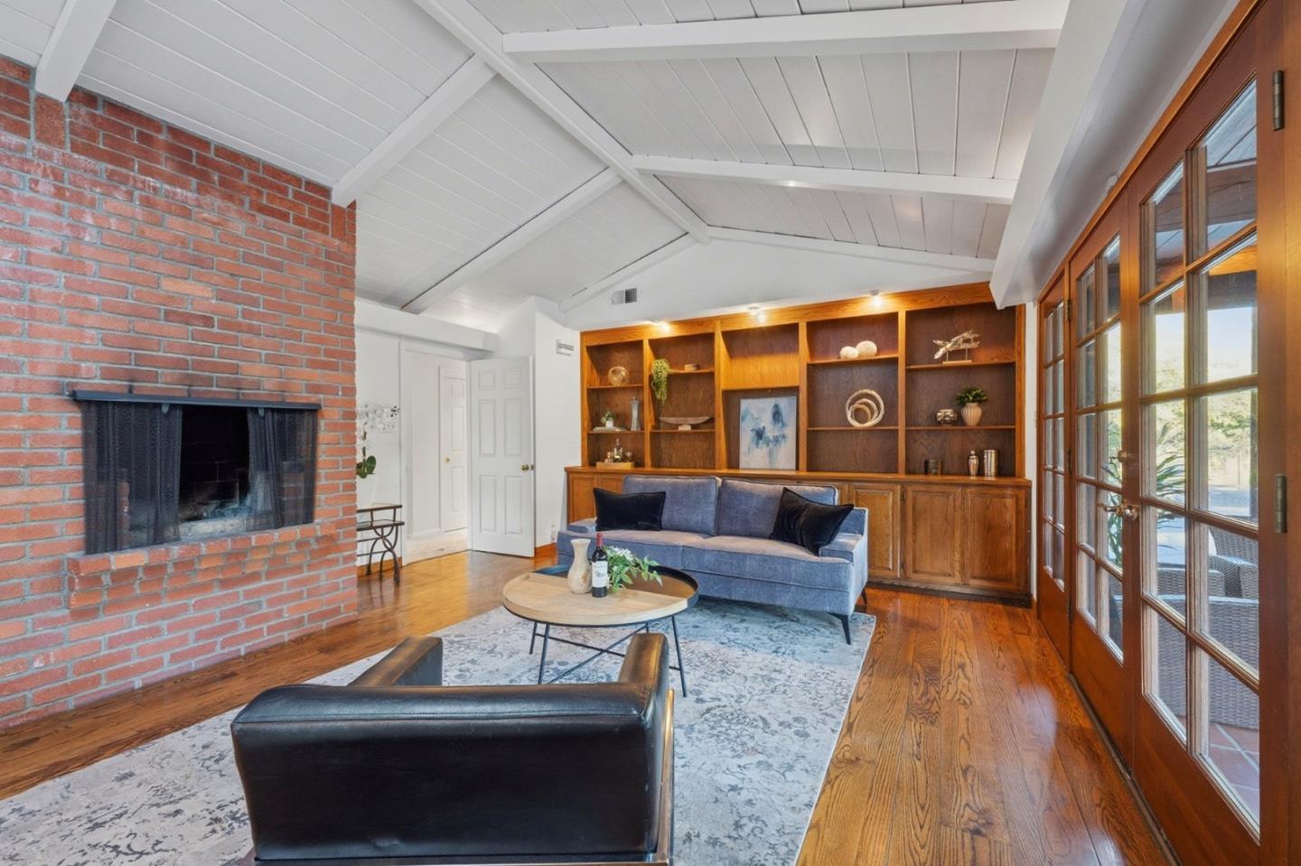 135 Harcross Road