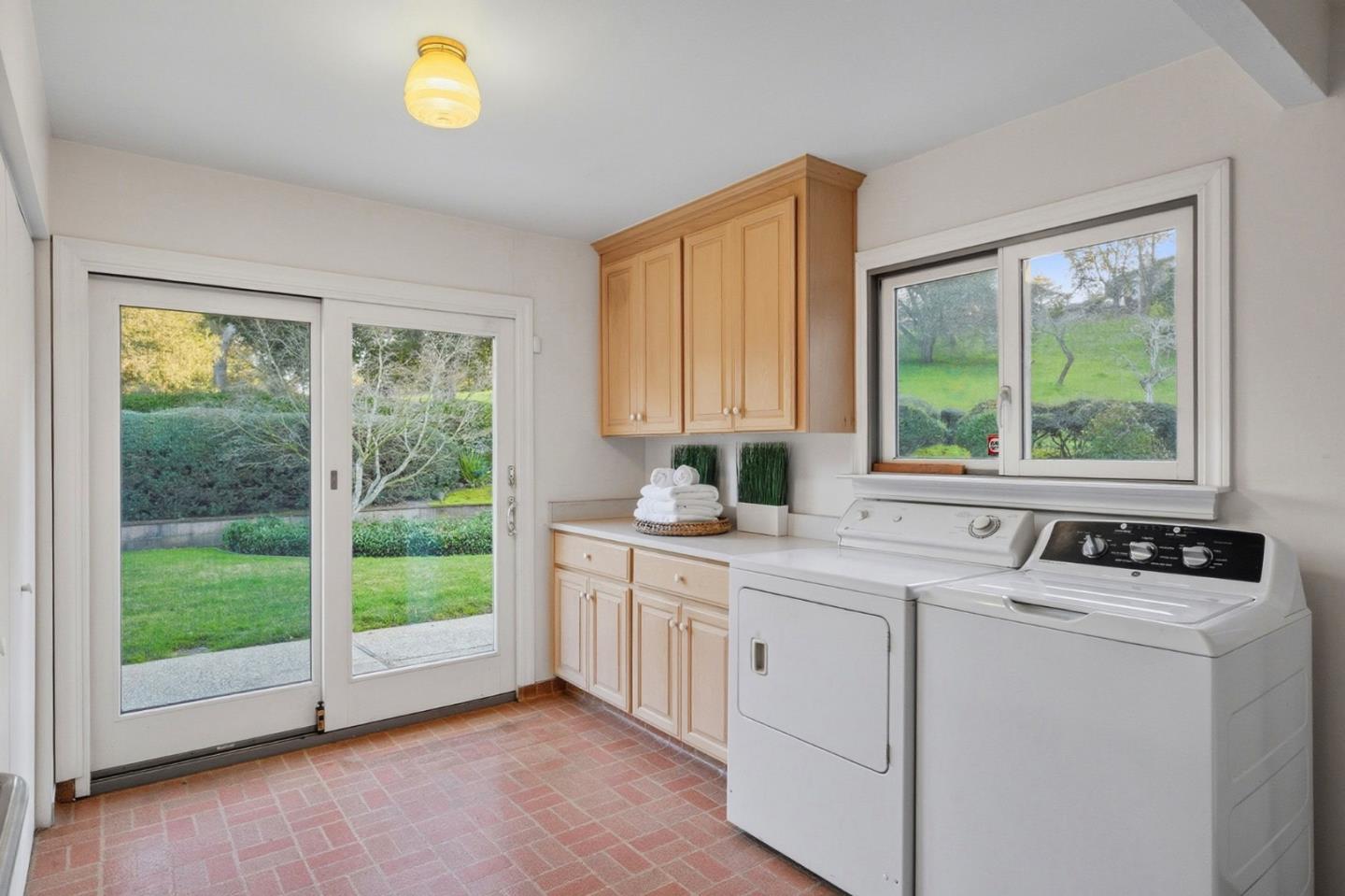 135 Harcross Road
