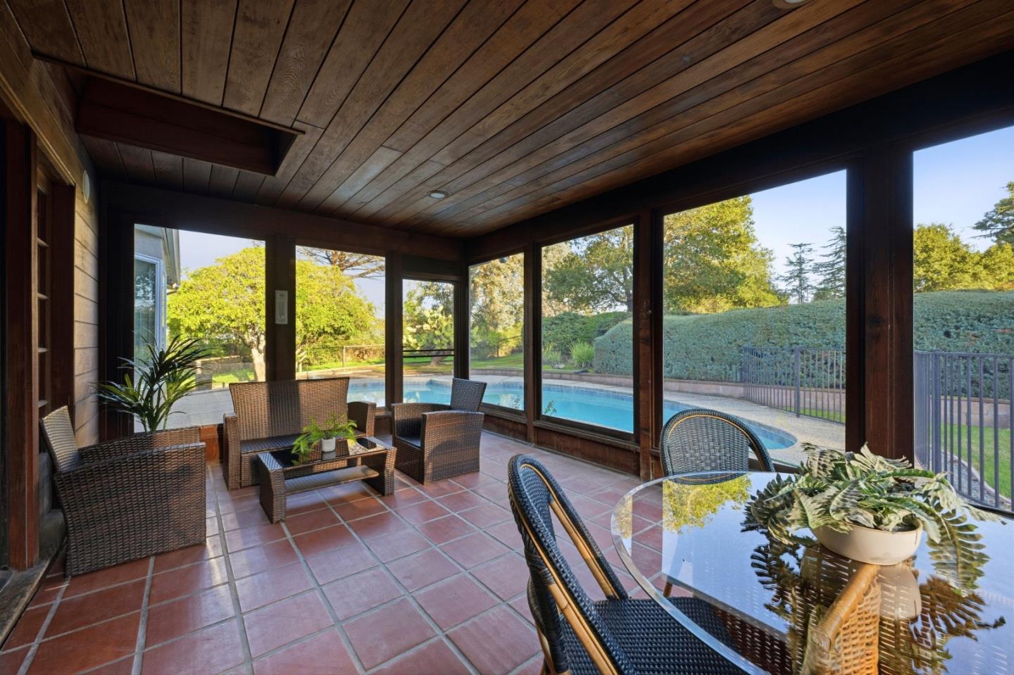 135 Harcross Road