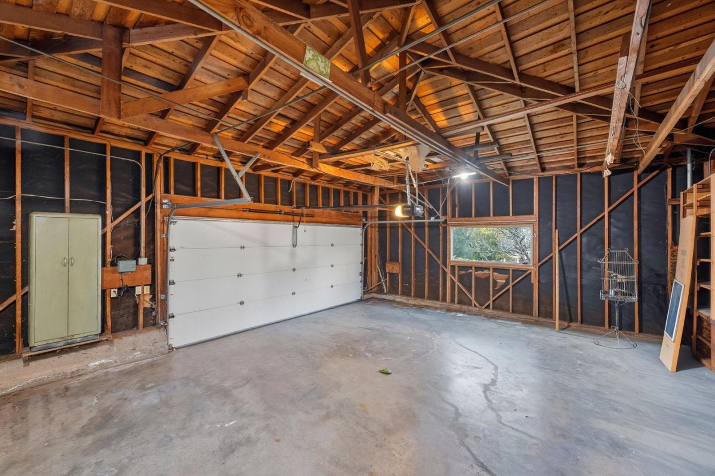 135 Harcross Road