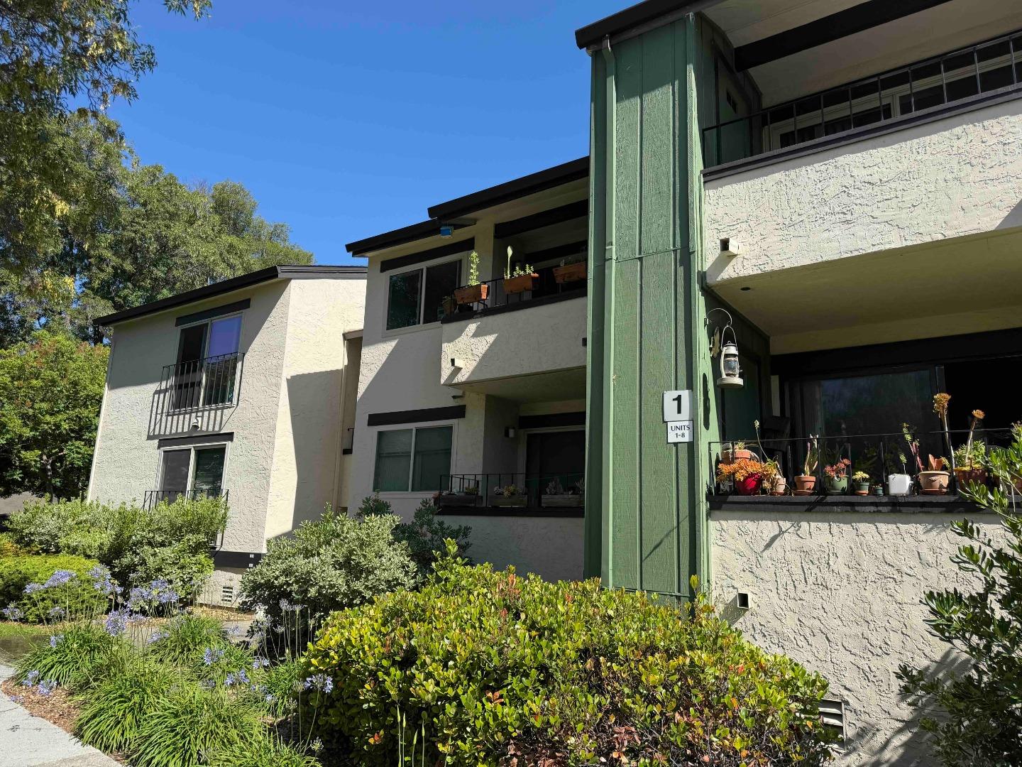 777 San Antonio Road 2
