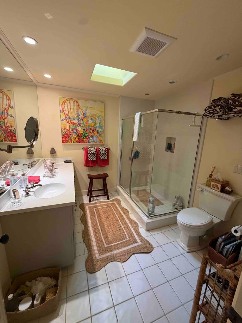 1252 Sharon Park DR