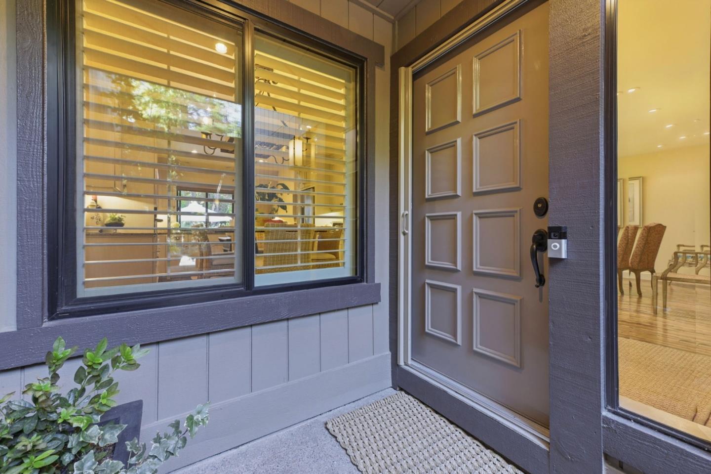 1252 Sharon Park DR