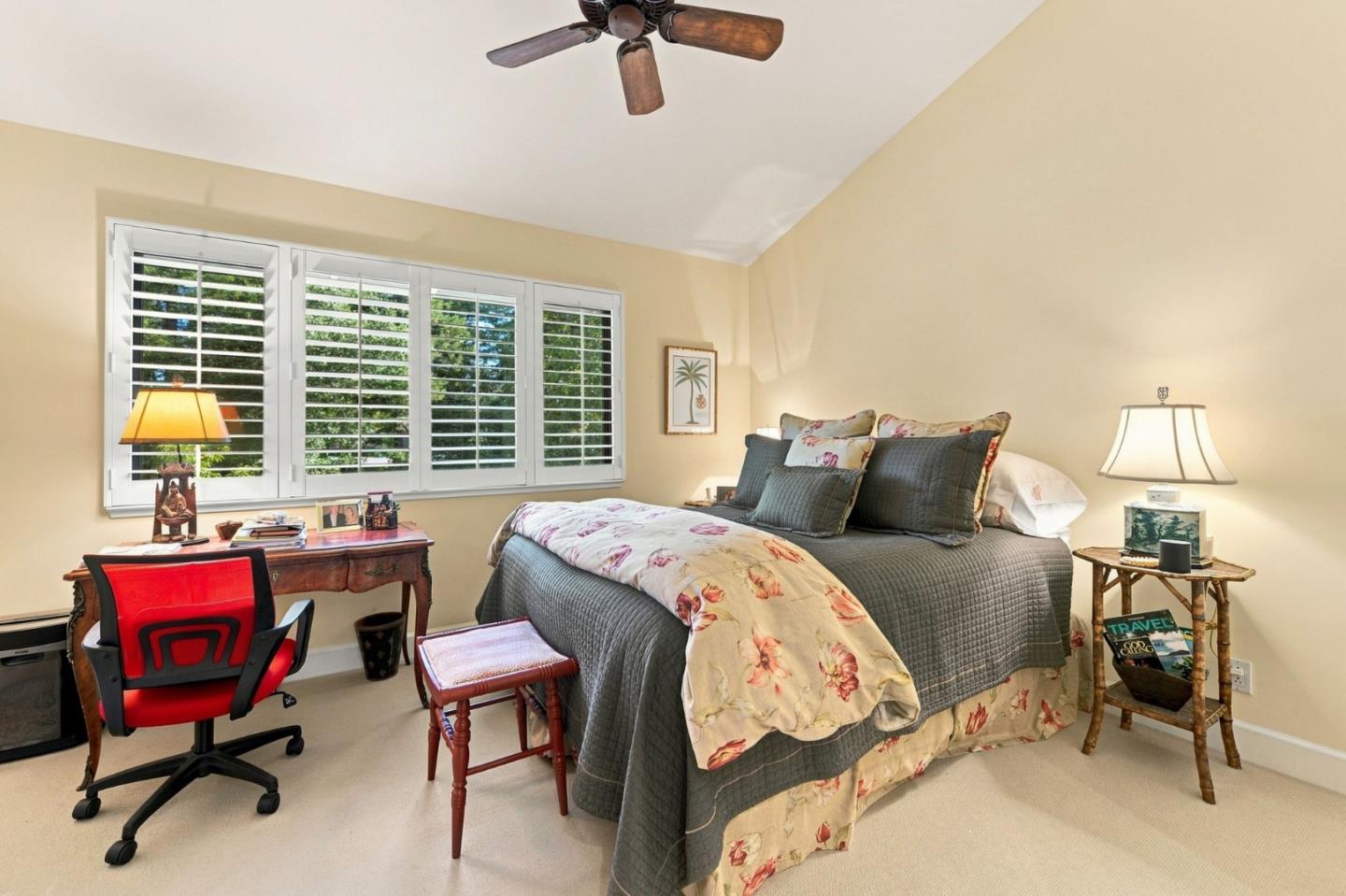 1252 Sharon Park DR