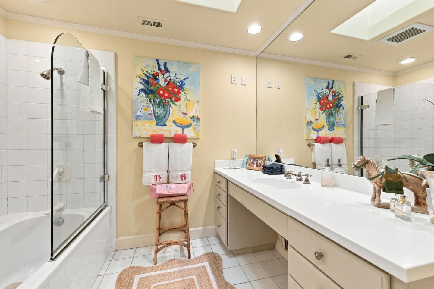 1252 Sharon Park DR
