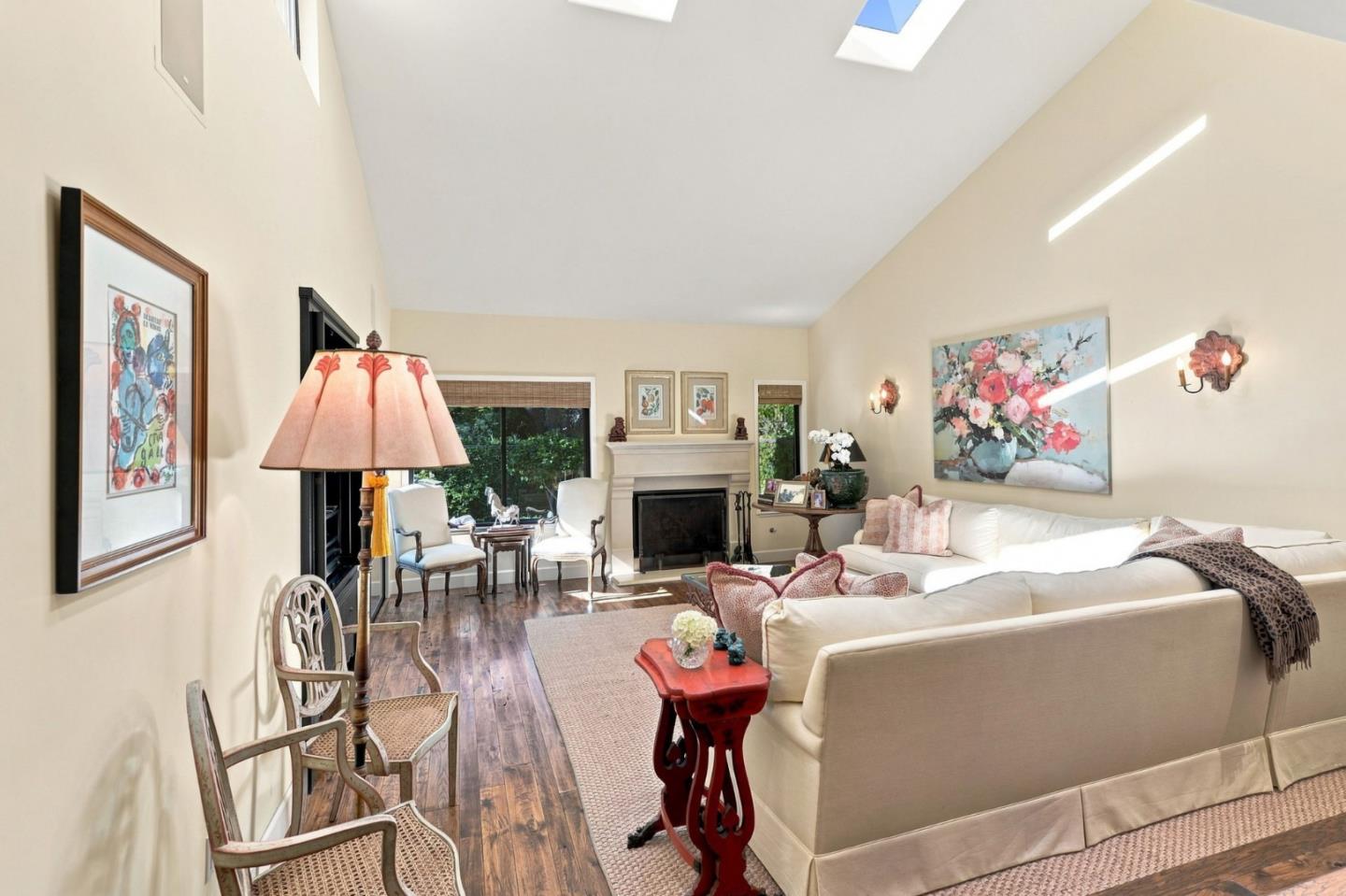 1252 Sharon Park DR