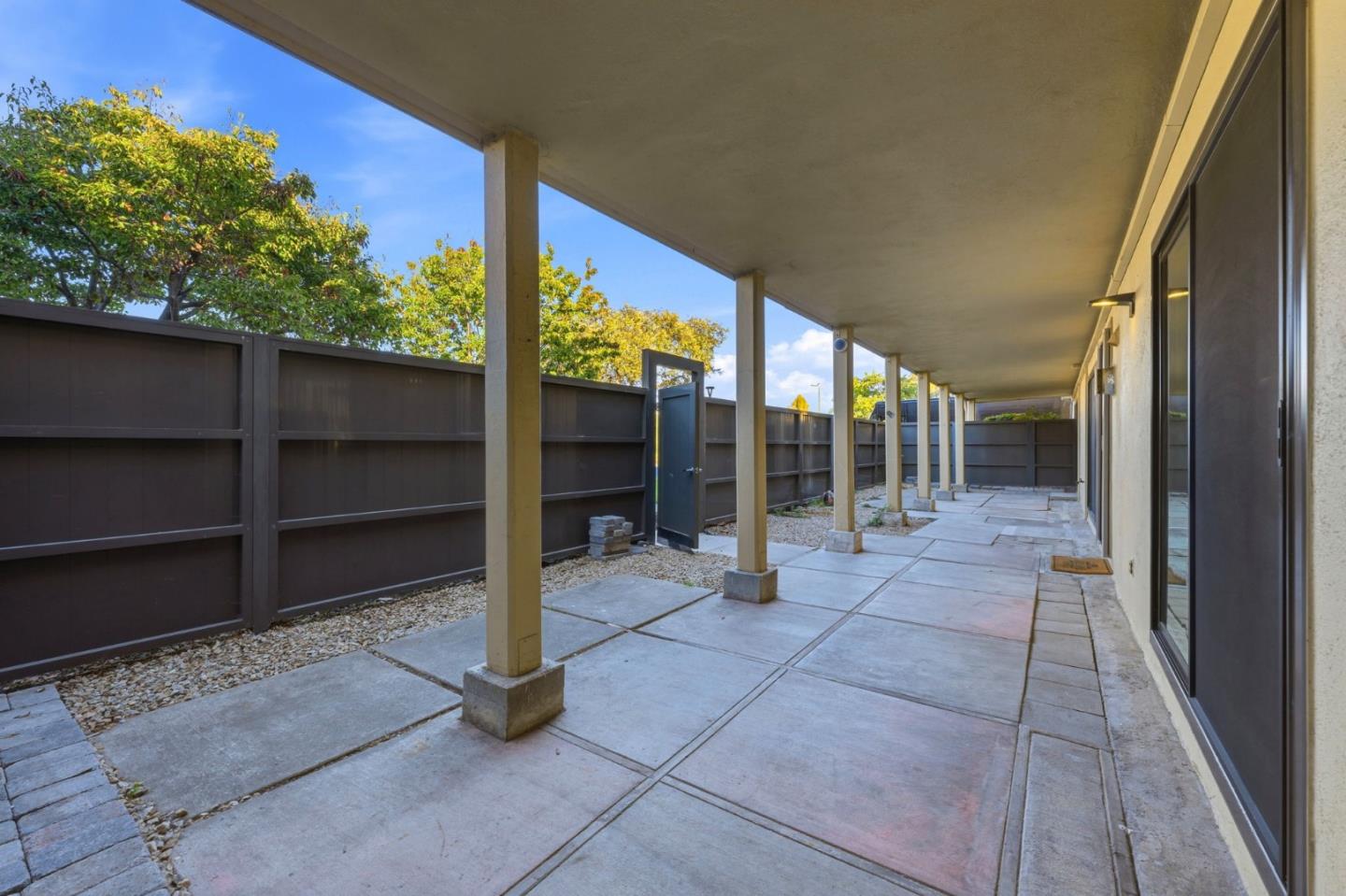 5101 Admiralty LN