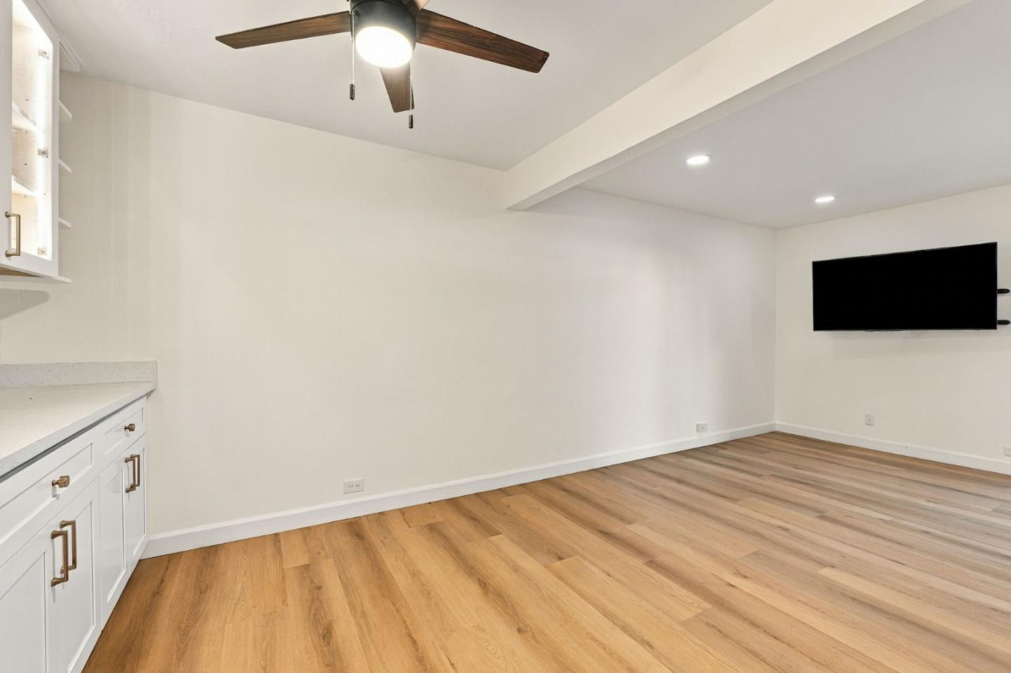 5101 Admiralty LN