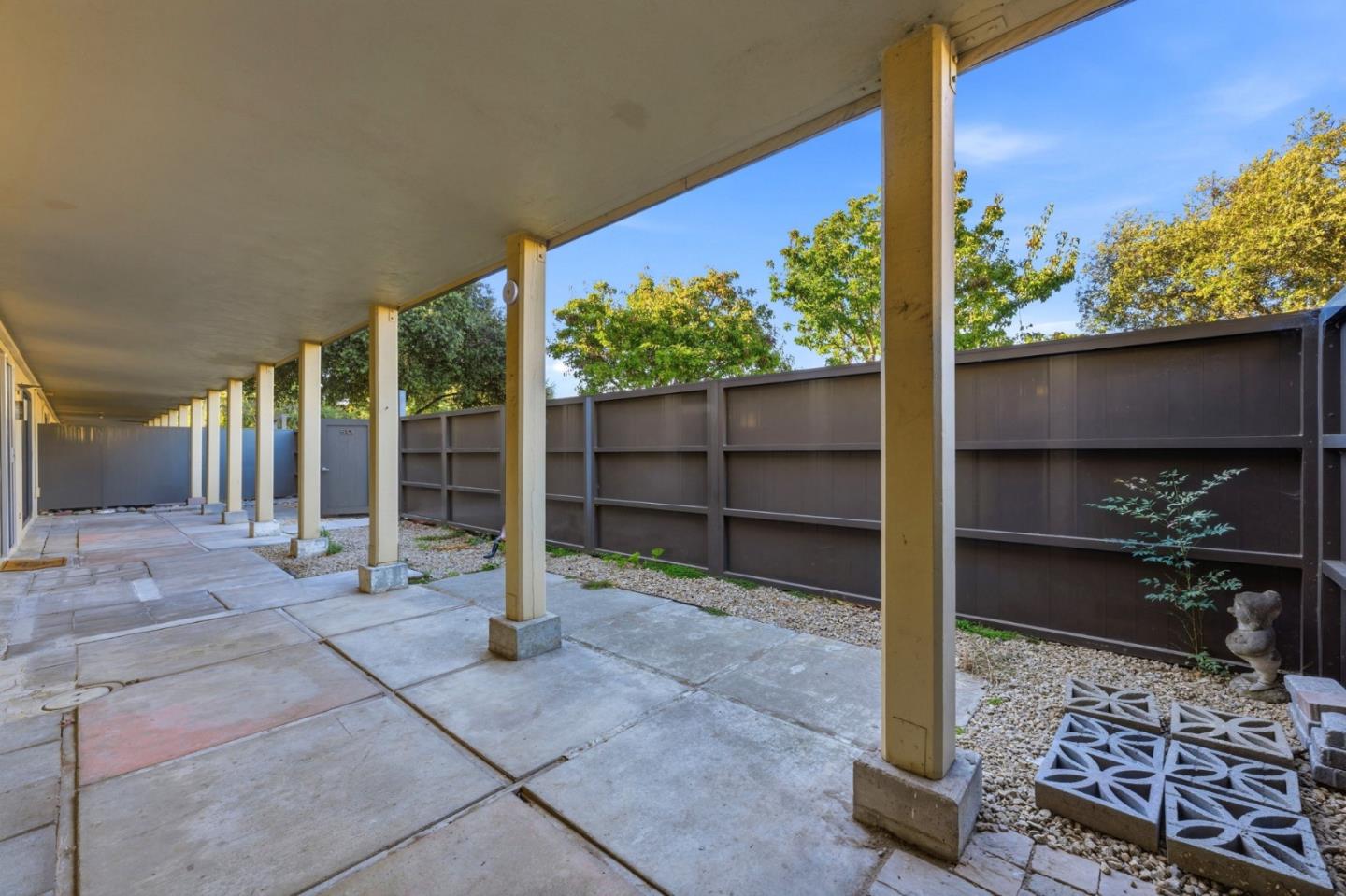 5101 Admiralty LN