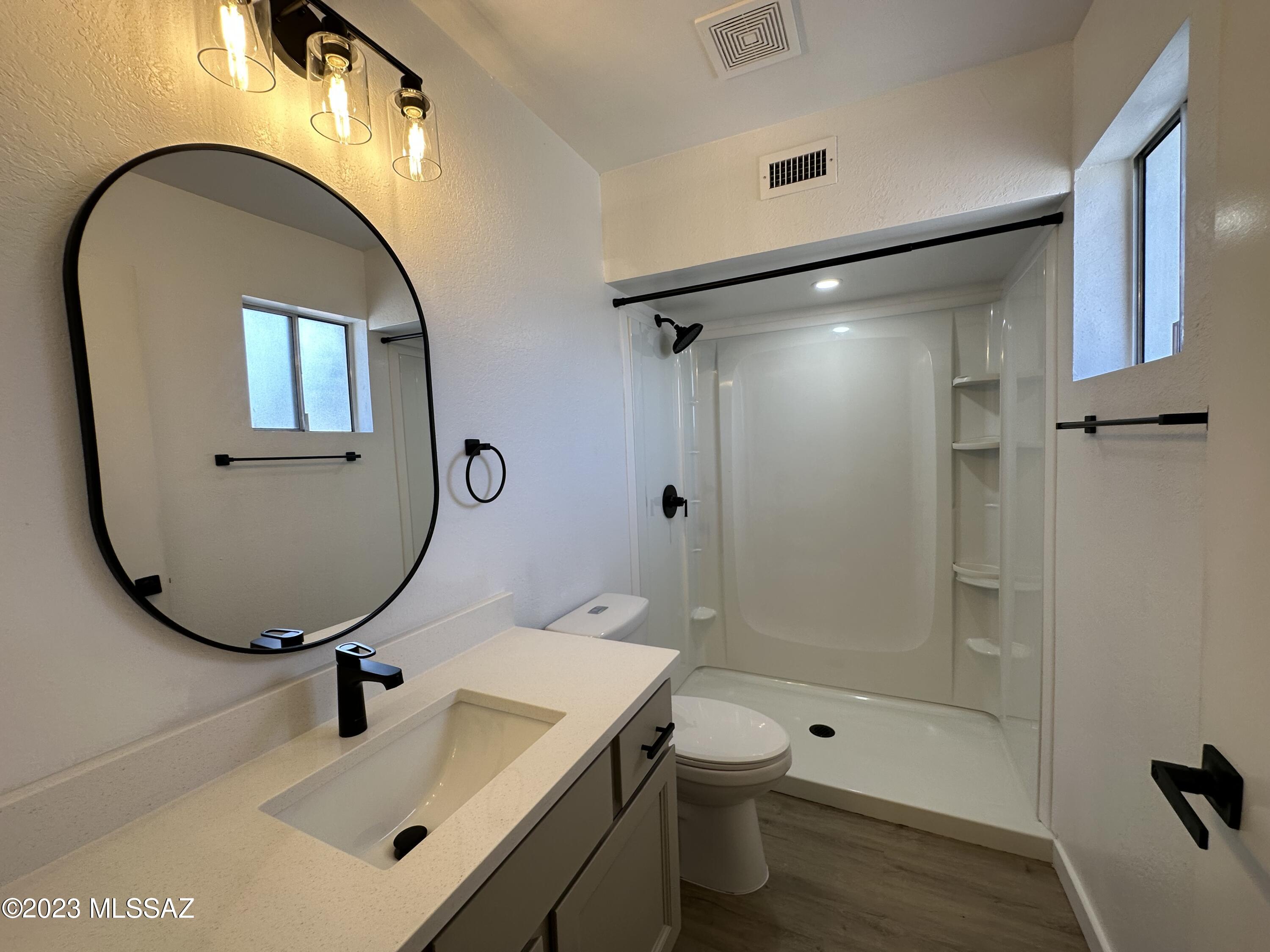 120 W Calle Melendrez