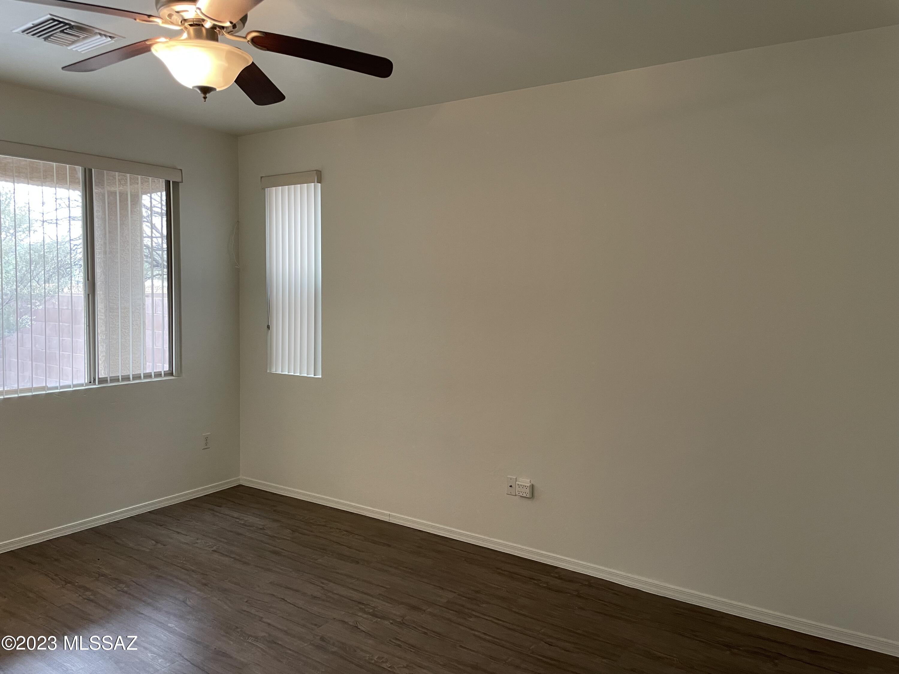 5091 N Cliffed River Drive