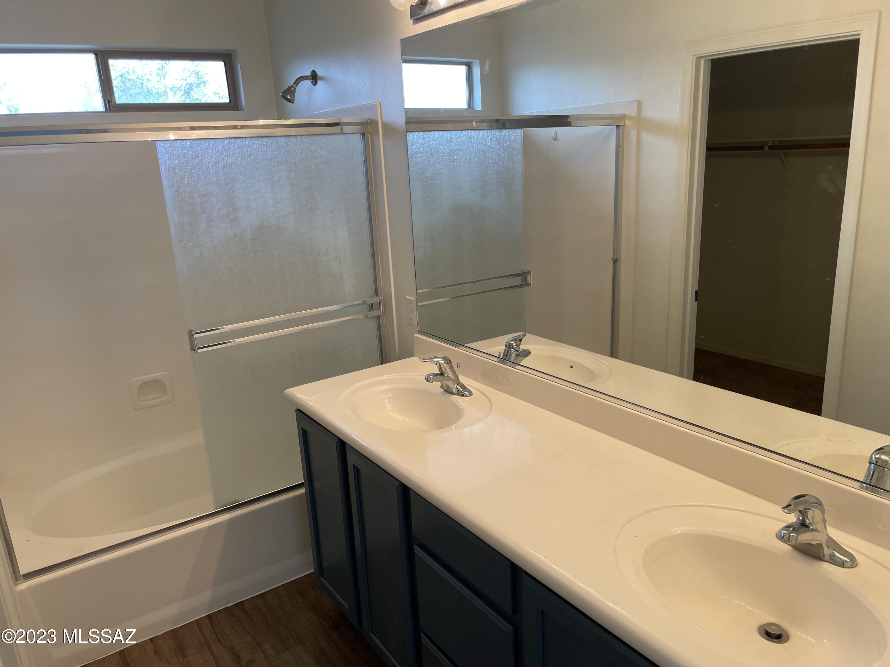 5091 N Cliffed River Drive