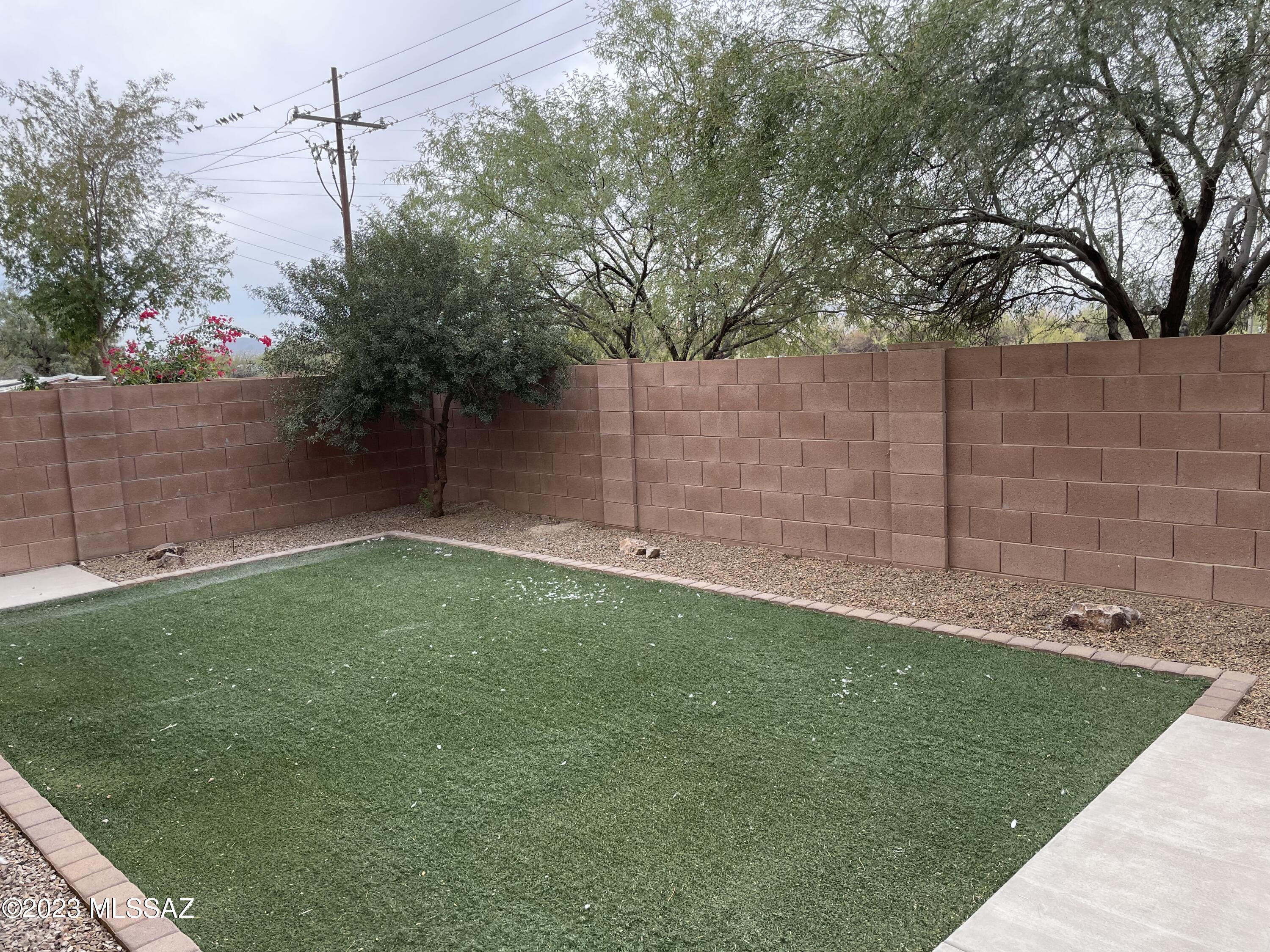 5091 N Cliffed River Drive