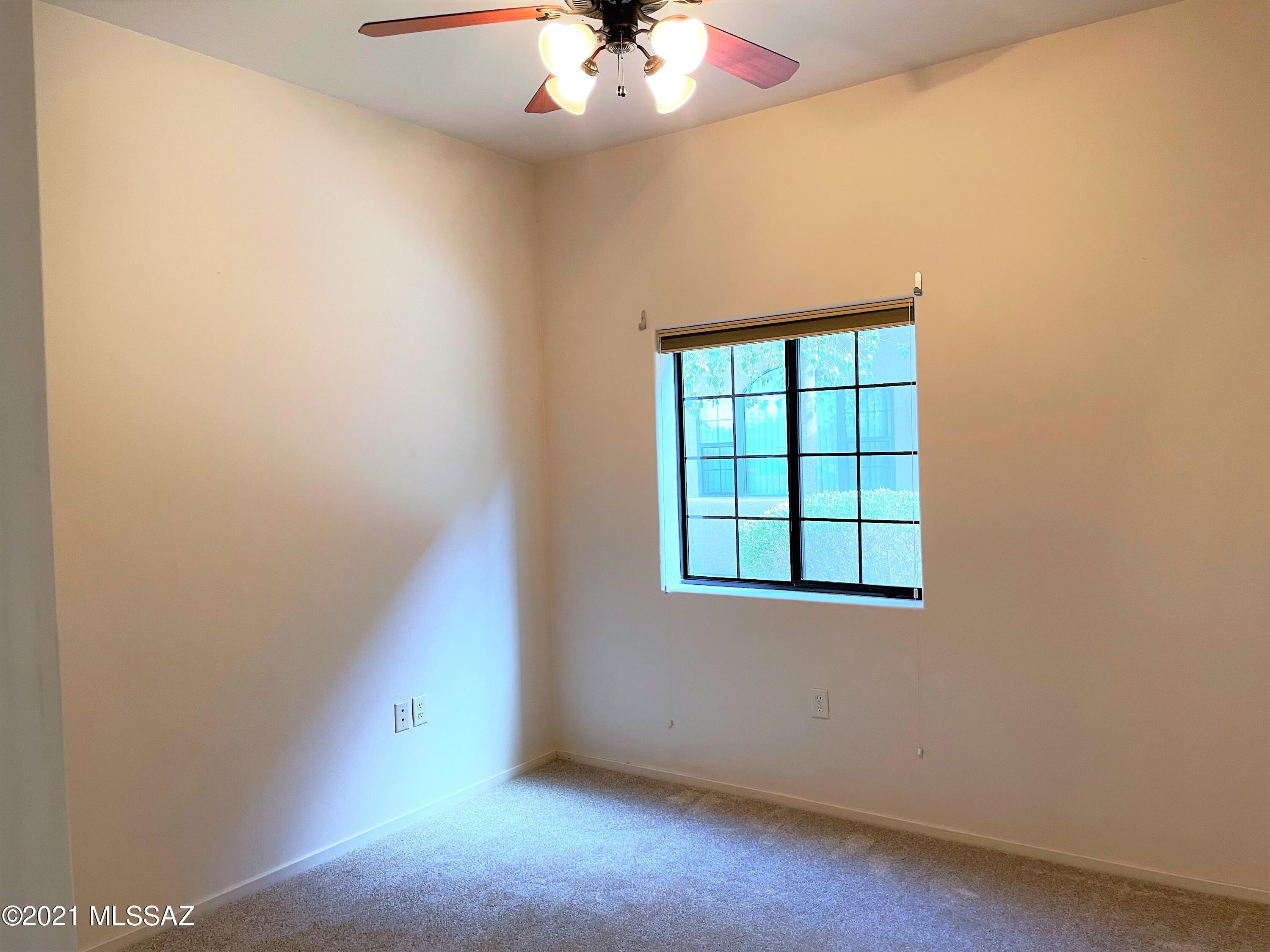 2024 E River Road Unit: 100