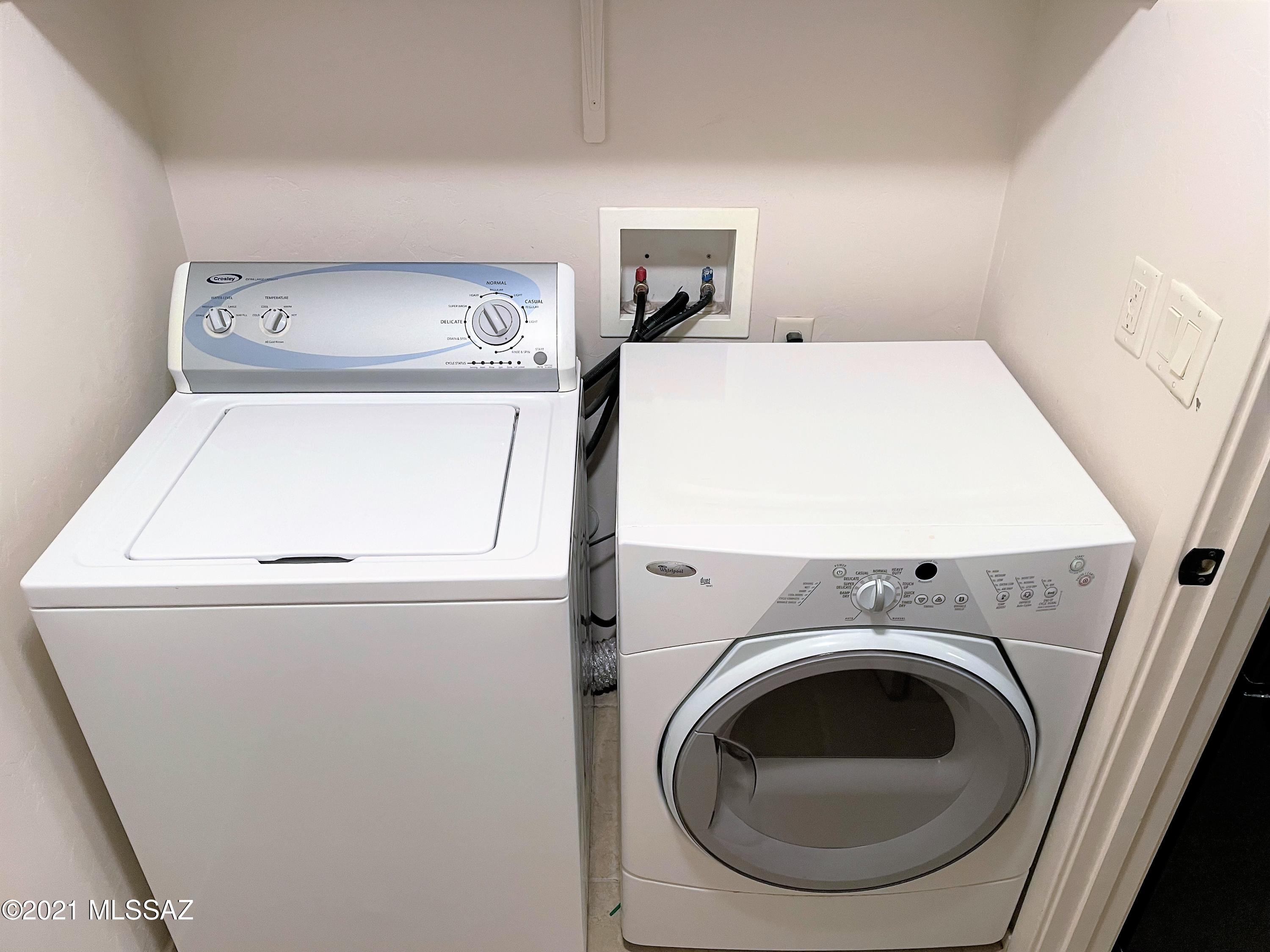 2024 E River Road Unit: 100