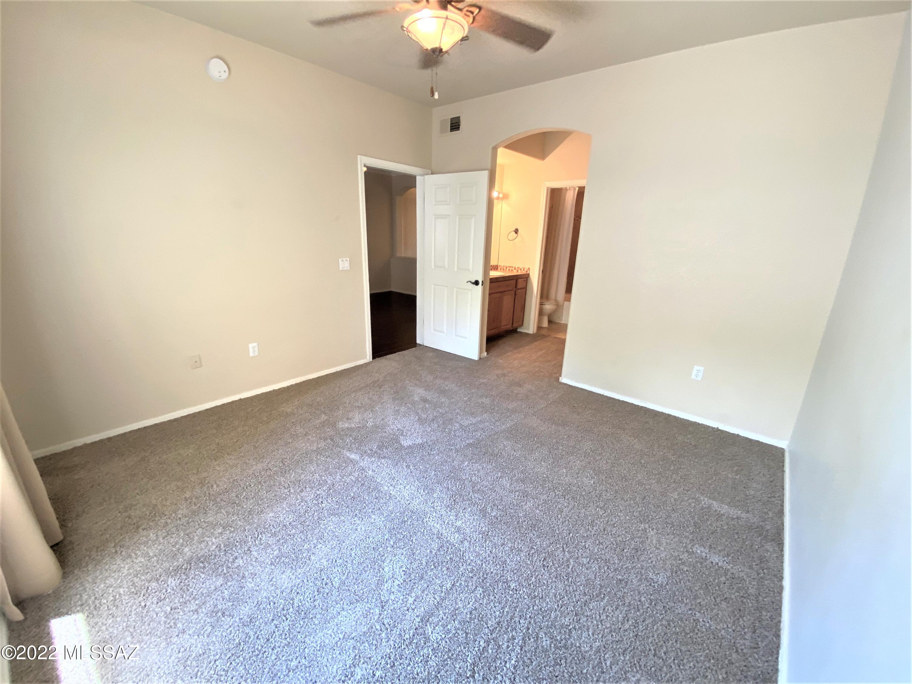 7050 E Sunrise Drive Unit: 14102