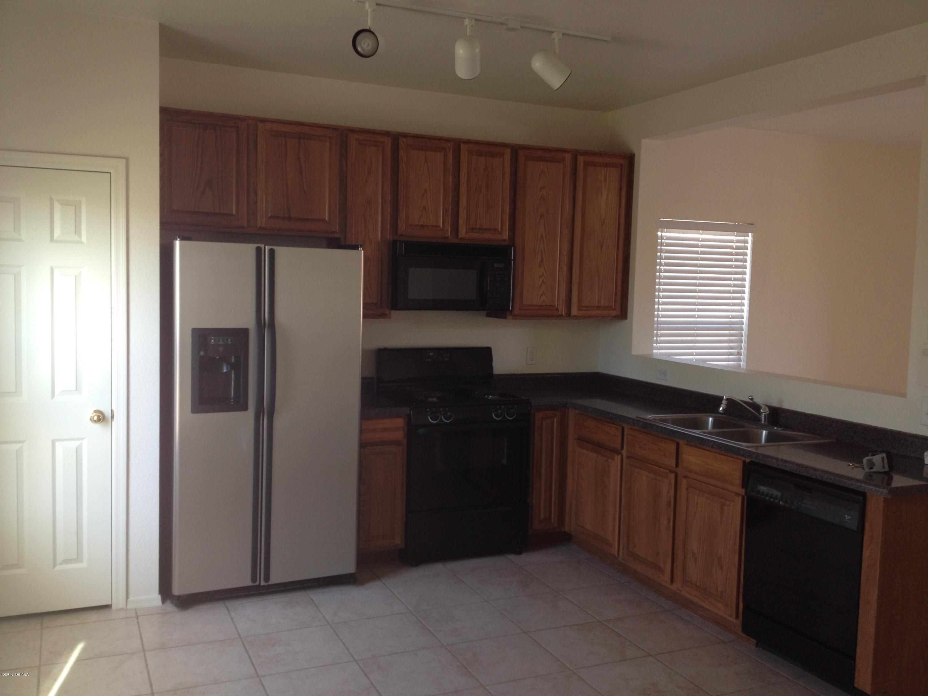 3251 N Rambling Creek Place