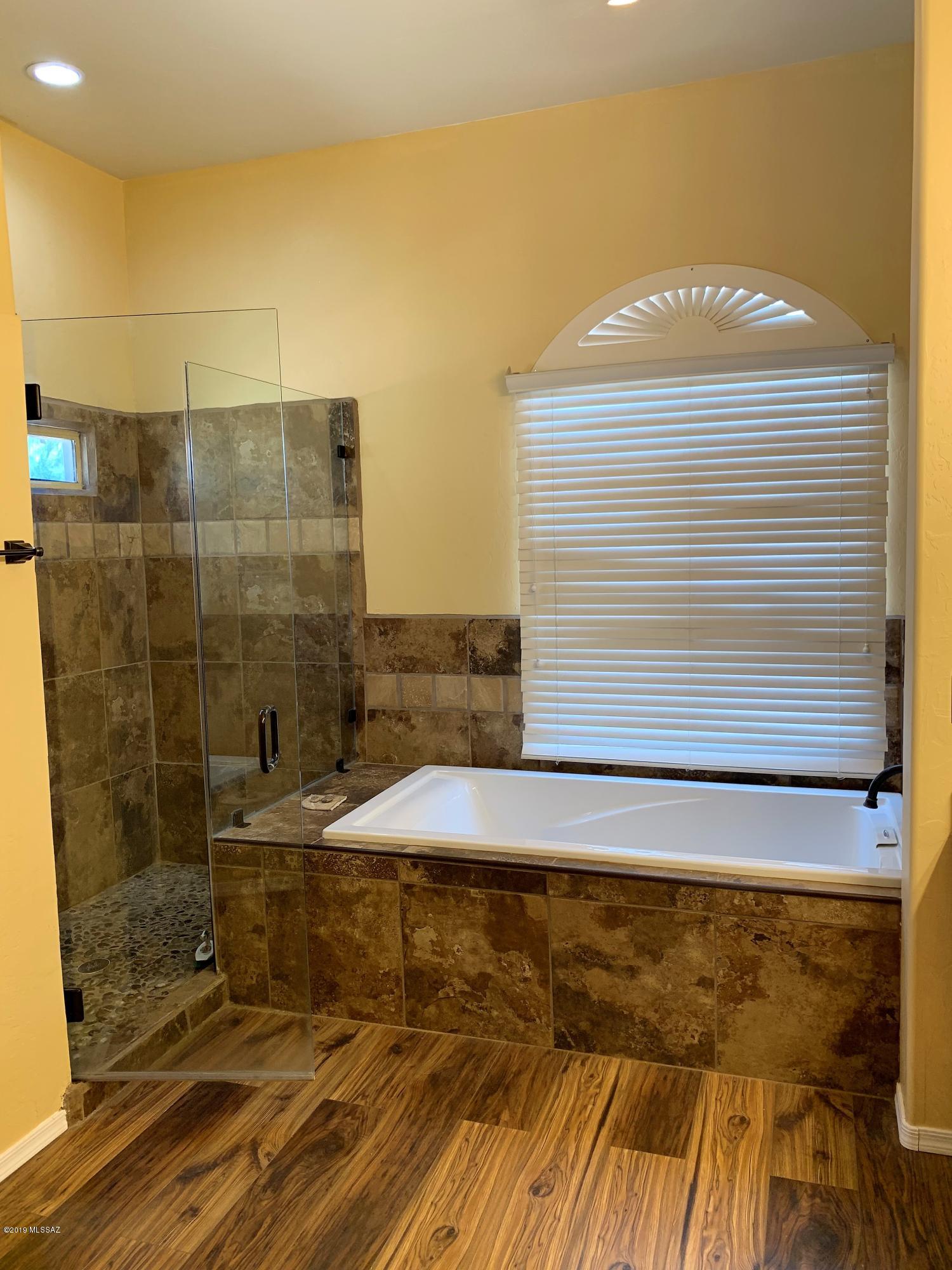 11067 N Cloud View Place