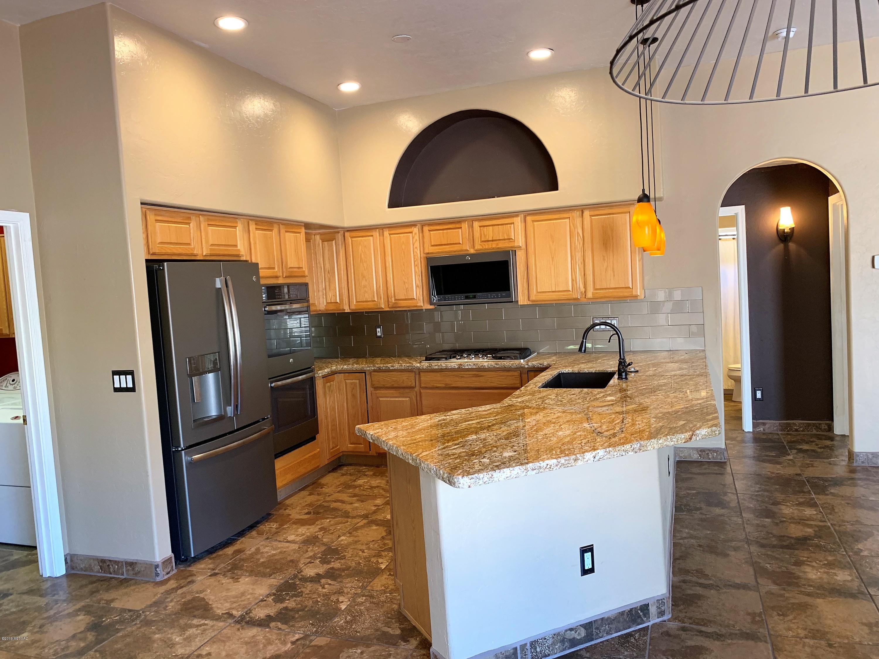 11067 N Cloud View Place